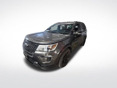 Used 2018 Ford Explorer Sport w/ Equipment Group 401A image 4