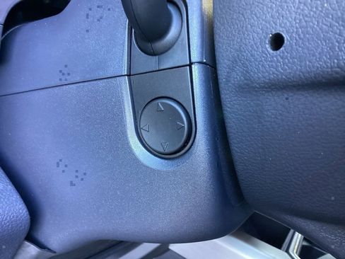 Used 2022 Ford F250 Platinum w/ FX4 Off-Road Package image 63