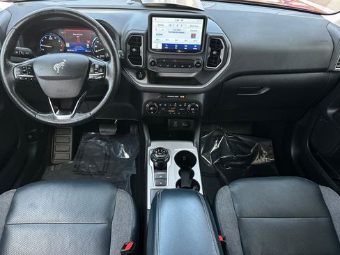 Certified 2021 Ford Bronco Sport Outer Banks w/ Outer Banks Package AWD/4WD image 12