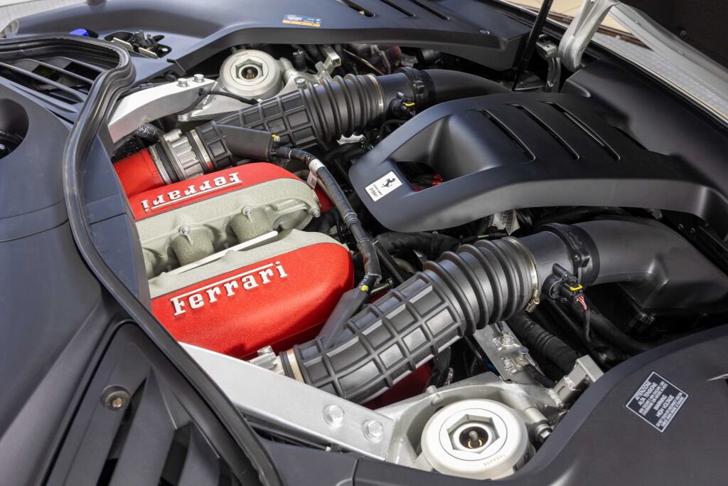 Used 2025 Ferrari Purosangue AWD/4WD image 73