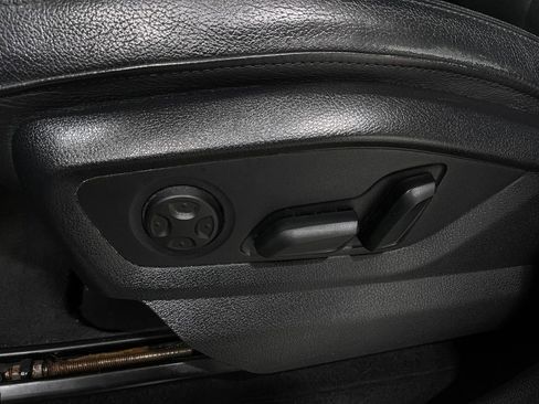 Used 2018 Audi Q7 3.0T Premium Plus w/ Premium Plus Package image 18