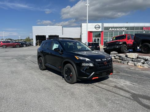 New 2026 Nissan Rogue SV w/ Rock Creek Premium Package image 1