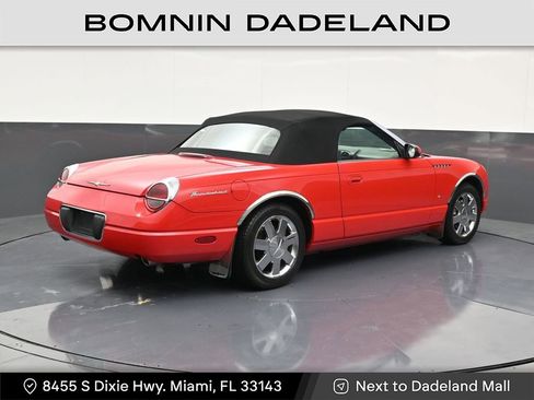 Used 2003 Ford Thunderbird image 5