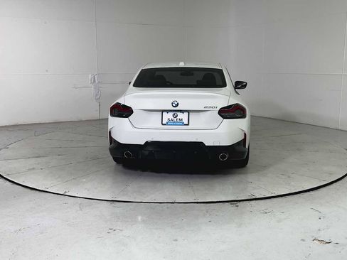 Used 2023 BMW 230i Coupe w/ M Sport Package image 2