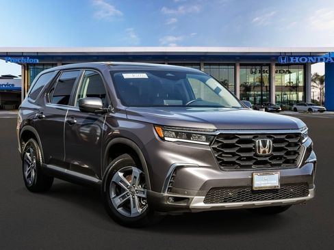 Used 2025 Honda Pilot EX-L image 1