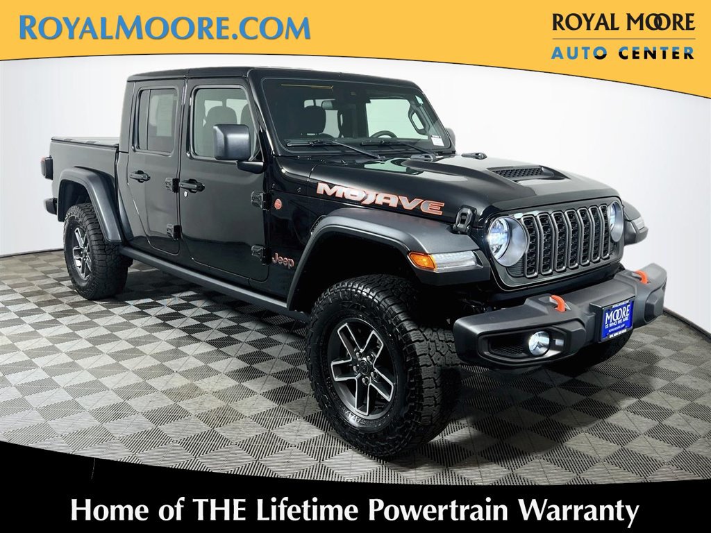 Used 2025 Jeep Gladiator Mojave w/ Convenience Group AWD/4WD image 1