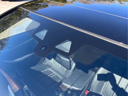 Used 2020 BMW M550i xDrive w/ Executive Package image 12