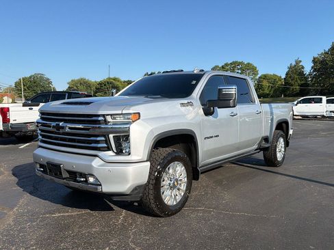 Used 2022 Chevrolet Silverado 2500 High Country w/ LPO, Hitch Package AWD/4WD image 1