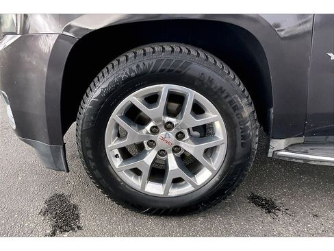 Used 2015 GMC Yukon XL SLT w/ Open Road Package image 9