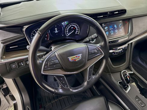 Used 2019 Cadillac XT5 Platinum image 25