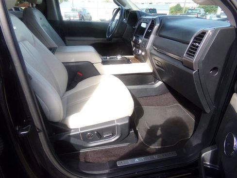 Used 2021 Ford Expedition Platinum AWD/4WD image 28