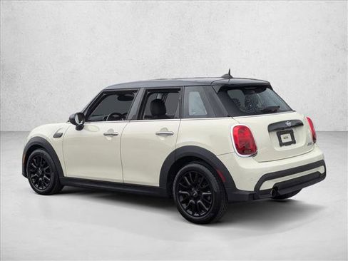 Certified 2023 MINI Cooper 4-Door Hardtop image 8