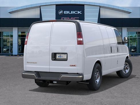 New 2026 GMC Savana 3500 w/ Driver Convenience Package image 4
