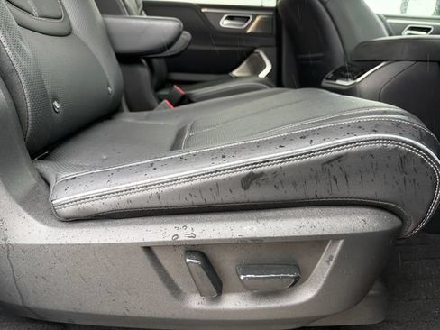 Used 2025 INFINITI QX80 Sensory AWD/4WD image 39