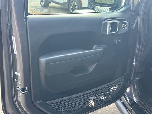 Used 2025 Jeep Wrangler Unlimited Sport S 4xe AWD/4WD image 10
