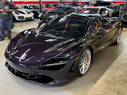 Used 2022 McLaren 720S Performance RWD image 12