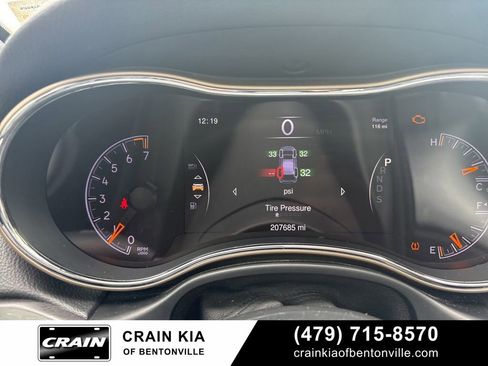 Used 2015 Jeep Grand Cherokee Limited w/ Luxury Group II RWD image 32