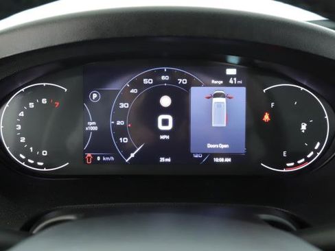 New 2024 RAM ProMaster 2500 w/ Quick Order Package 22G SLT image 10