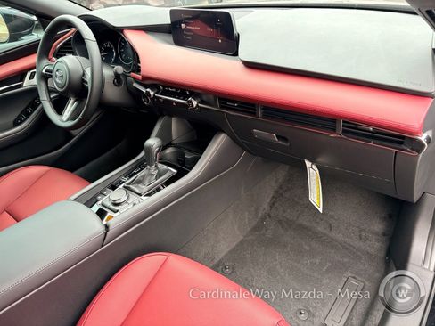 New 2026 MAZDA MAZDA3 Hatchback w/Premium Plus Pkg image 20