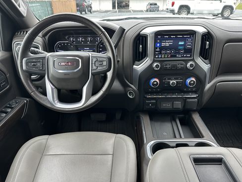 Certified 2021 GMC Sierra 1500 SLT w/ SLT Convenience Package AWD/4WD image 16