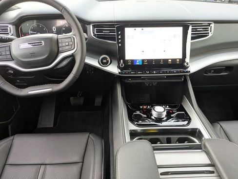 New 2026 Jeep Grand Wagoneer L Limited image 25