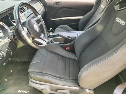 Used 2014 Ford Mustang Premium RWD image 14