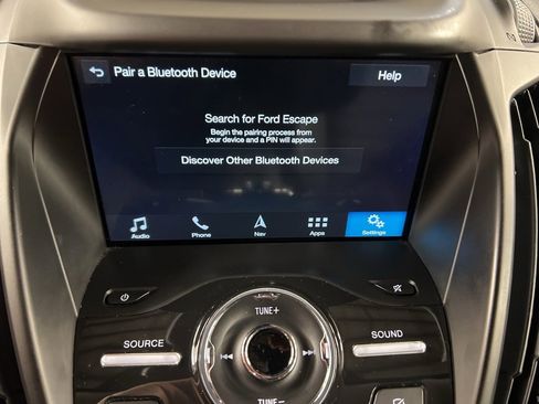 Certified 2019 Ford Escape Titanium image 10