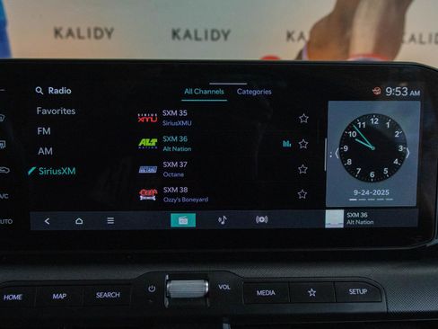 New 2025 Kia K4 EX image 8