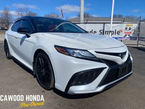 Used 2023 Toyota Camry XSE image 1