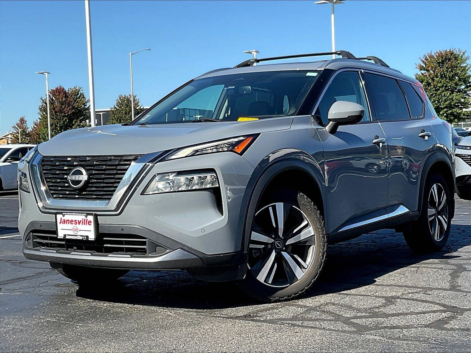 Certified 2023 Nissan Rogue SL w/ SL Premium Package AWD/4WD image 2