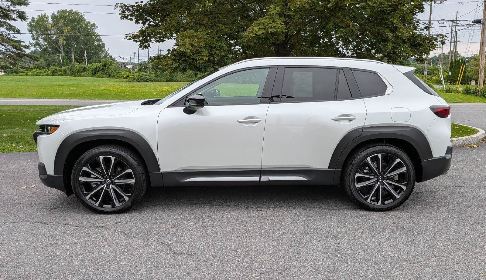 Certified 2025 MAZDA CX-50 AWD 2.5 S w/ Accent Package image 6