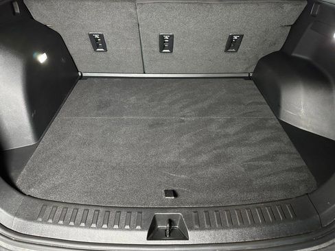 Used 2025 GMC Terrain Elevation AWD/4WD image 19