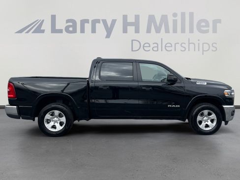 Used 2025 RAM 1500 Big Horn image 6