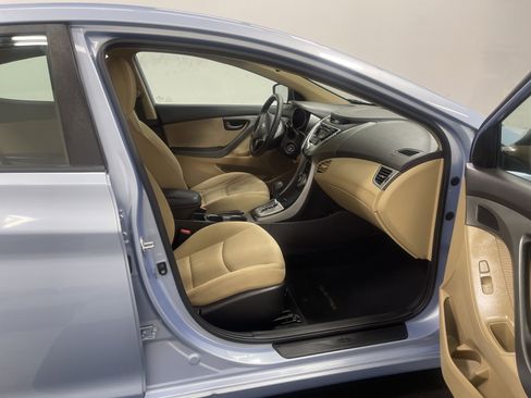 Used 2012 Hyundai Elantra GLS w/ Preferred Pkg 3 image 25