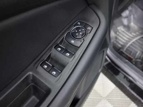 Used 2023 Ford Edge SEL image 27