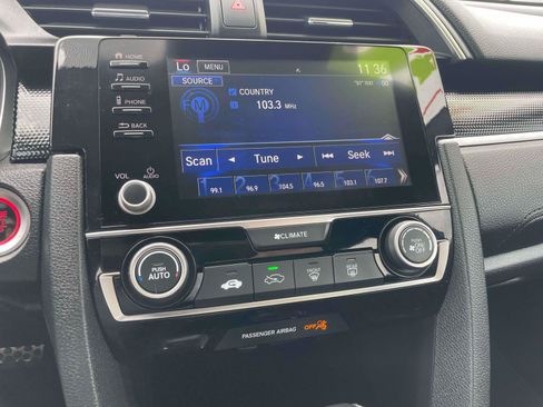 Used 2019 Honda Civic Sport image 16