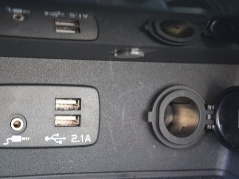 Certified 2025 Subaru Forester Wilderness image 23