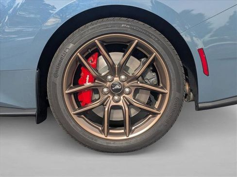 Used 2024 Ford Mustang GT Premium image 9