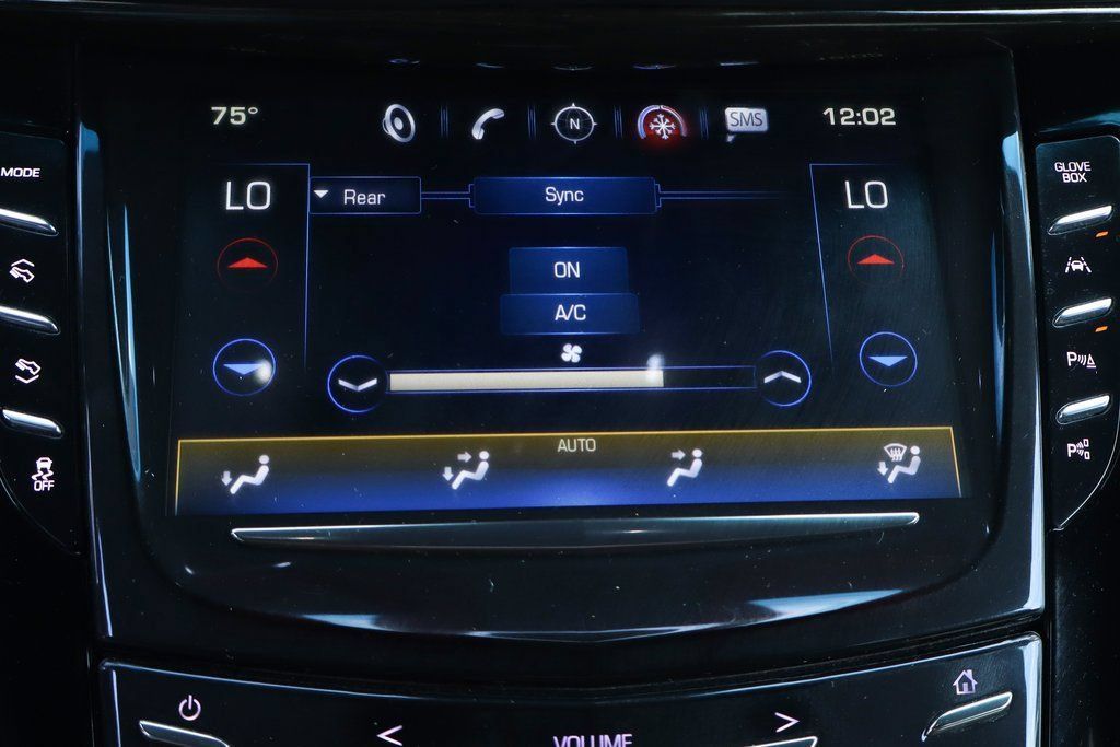 Used 2019 Cadillac Escalade Platinum AWD/4WD image 35