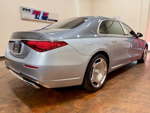 Used 2024 Mercedes-Benz Maybach S 580 MERCEDES-MAYBACH S 580 4MATIC image 19