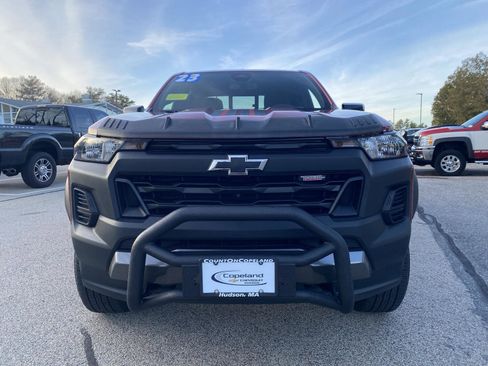 Used 2023 Chevrolet Colorado Trail Boss w/ Technology Package image 2