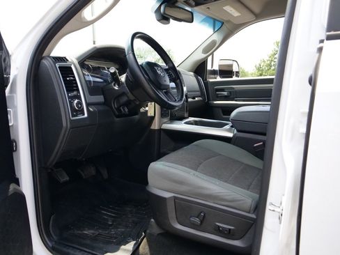 Used 2015 RAM 1500 Big Horn AWD/4WD image 17