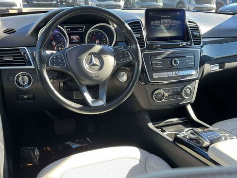 Used 2016 Mercedes-Benz GLE 350 4MATIC image 2