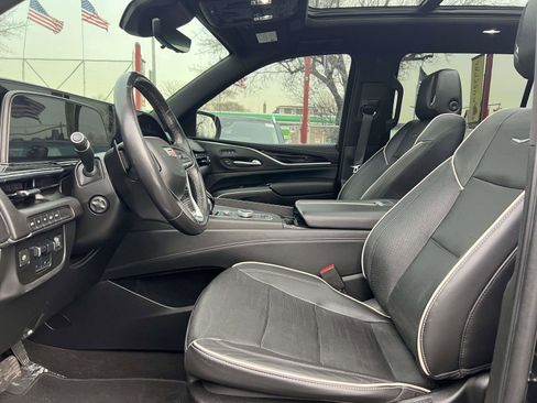 Used 2022 Cadillac Escalade ESV Sport image 18