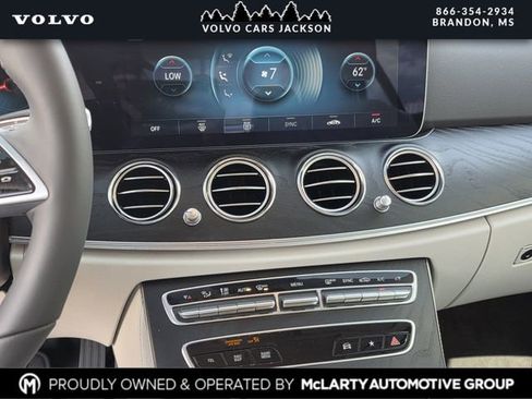 Used 2023 Mercedes-Benz E 350 Sedan image 10