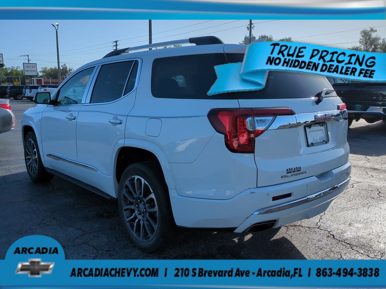 Certified 2021 GMC Acadia Denali w/ Denali Technology Package FWD image 6