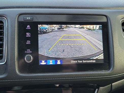 Used 2022 Honda HR-V EX image 12