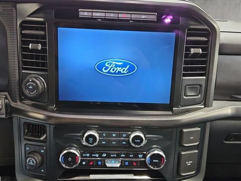 Certified 2024 Ford F150 Lariat w/ Equipment Group 502A High AWD/4WD image 18