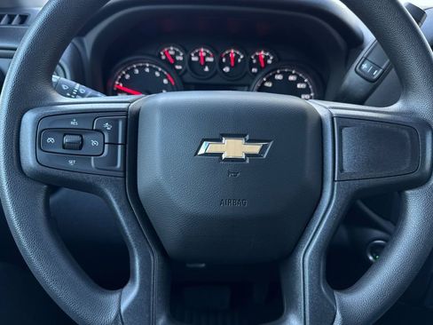 Certified 2025 Chevrolet Silverado 1500 Custom image 25