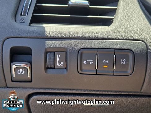Used 2015 Chevrolet Impala LTZ FWD image 29